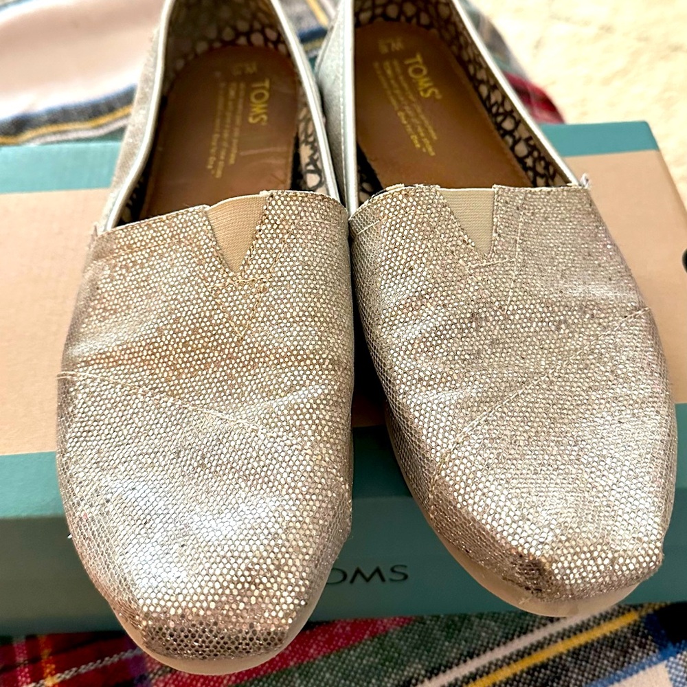 TOMS- Silver Glitter